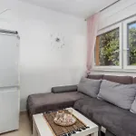 3 Bedroom Pet Friendly In