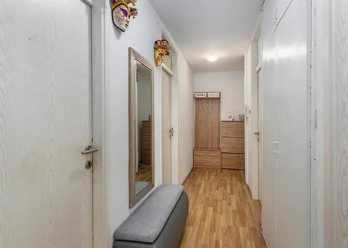 3 Bedroom Beautiful In Rijeka