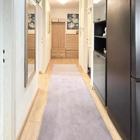 3 Bedroom Pet Friendly In * Rijeka