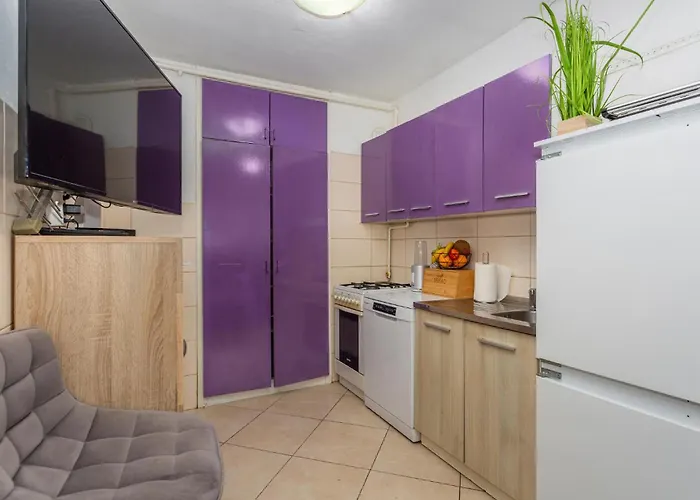 3 Bedroom Beautiful In Lejlighed Rijeka